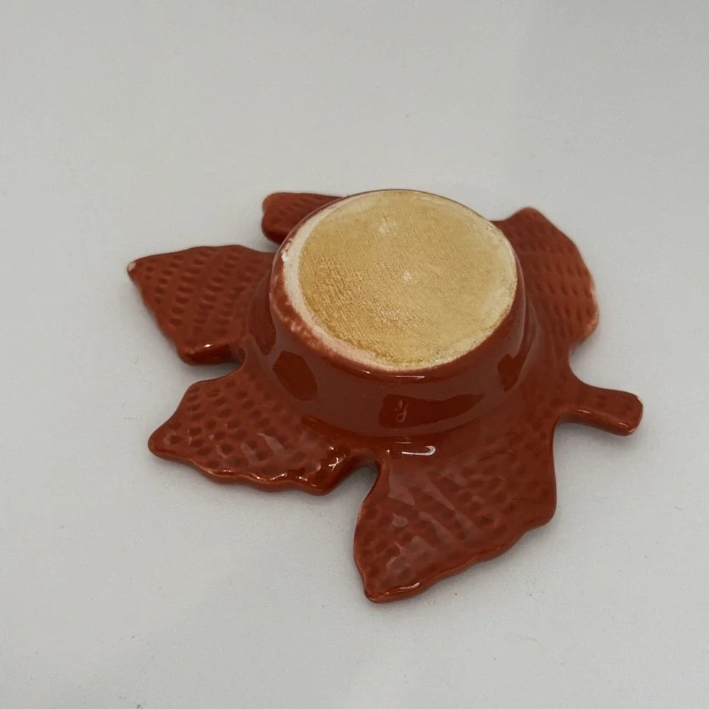 Tea Light Candle Holder Ceramic Leaf